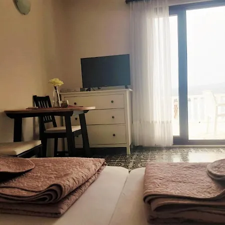 Apartments Marta Rogoznica  Extérieur photo